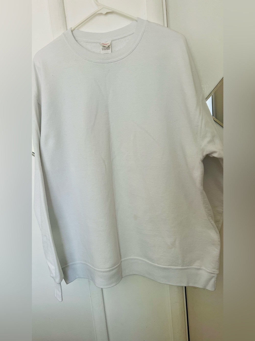 Plain White Crewneck  long sleeves Sweatshirt men’s size XL